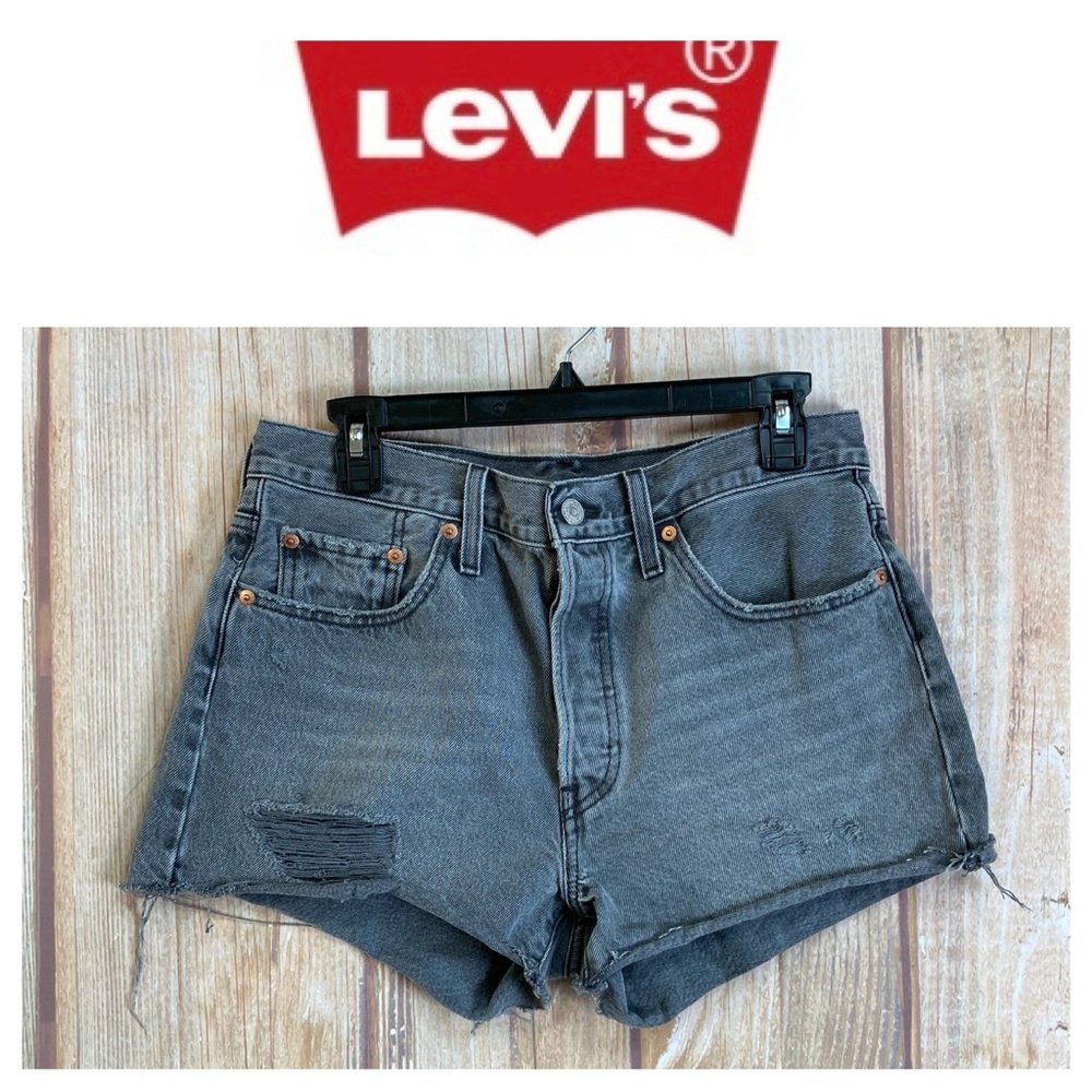 💵Levi’s 501 Gray Distressed Denim Cutoffs Size 29